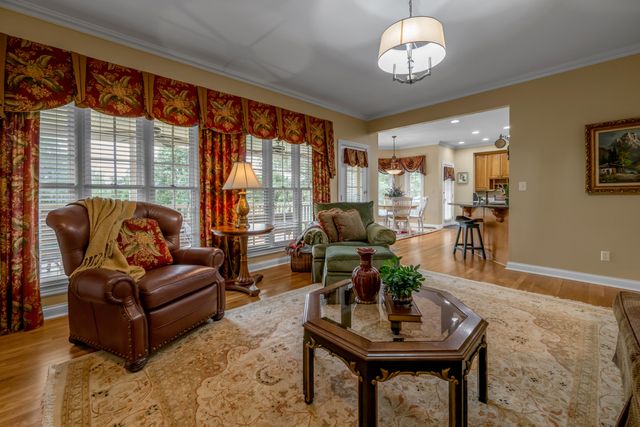 2233 Broadhead Place, Lexington, KY 40515