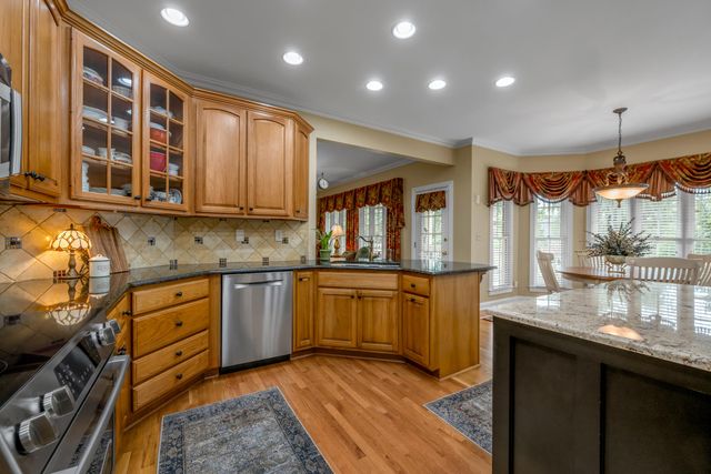 2233 Broadhead Place, Lexington, KY 40515