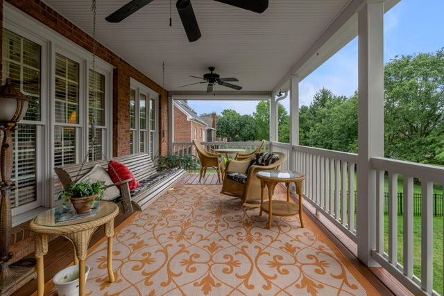 2233 Broadhead Place, Lexington, KY 40515