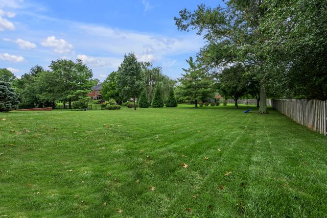 2233 Broadhead Place, Lexington, KY 40515