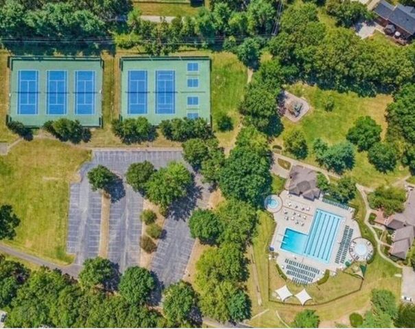 2233 Broadhead Place, Lexington, KY 40515