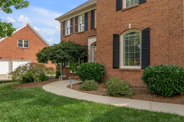 2233 Broadhead Place, Lexington, KY 40515