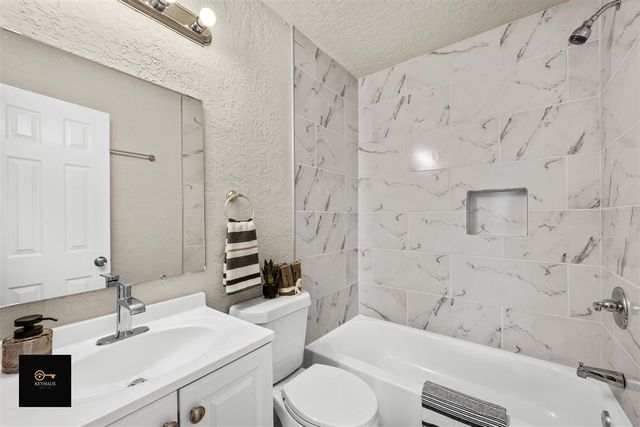 2523 NW 17th St, Lawton, OK 73507