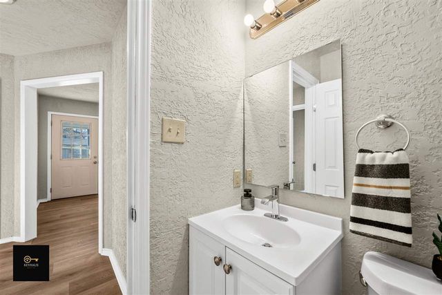 2523 NW 17th St, Lawton, OK 73507