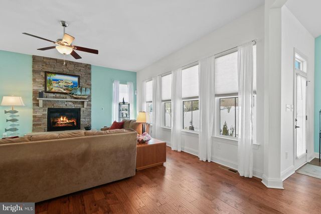 29733 VINCENT VILLAGE DR, Milton, DE 19968