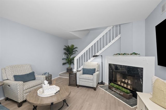 2071 Vine Way Drive 79, Canton, MI 48188