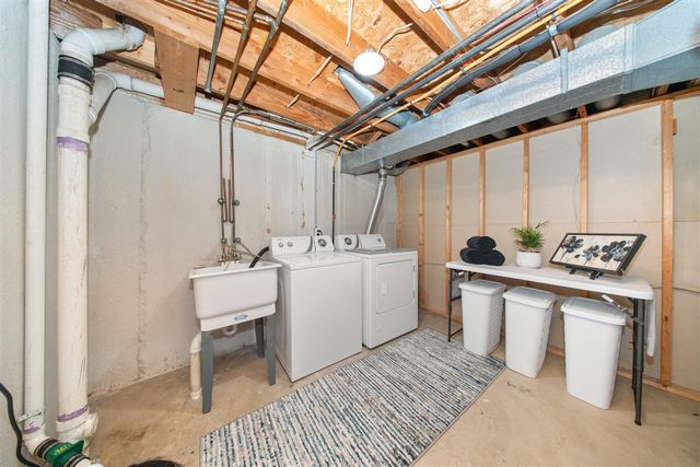 2071 Vine Way Drive 79, Canton, MI 48188