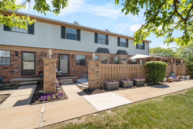 2071 Vine Way Drive 79, Canton, MI 48188