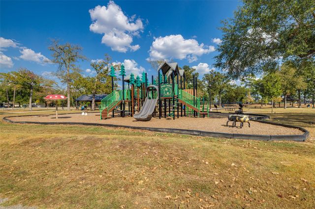 14821 North Ascot Bend Circle, Conroe, TX 77306