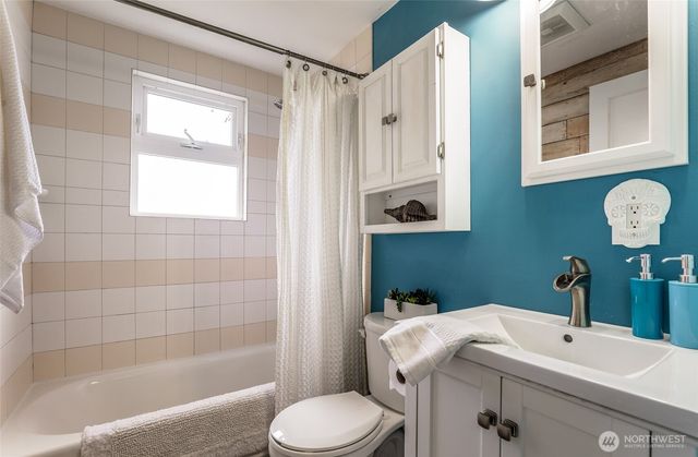 1330 S Ferdinand Street, Seattle, WA 98108