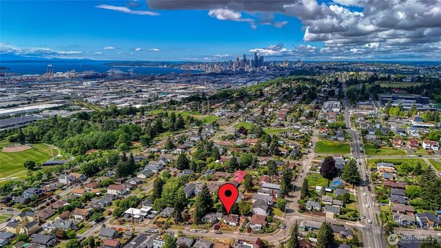 1330 S Ferdinand Street, Seattle, WA 98108