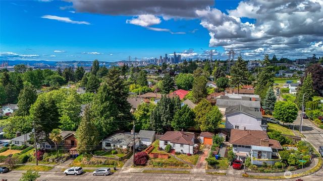 1330 S Ferdinand Street, Seattle, WA 98108