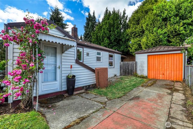 1330 S Ferdinand Street, Seattle, WA 98108