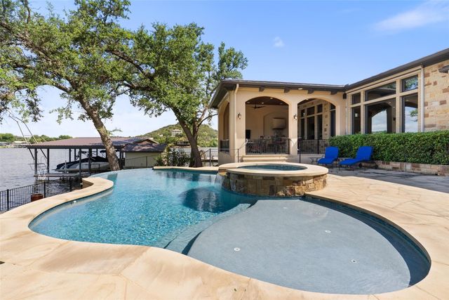 3612 Pack Saddle DR, Horseshoe Bay, TX 78657