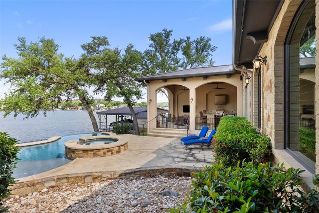 3612 Pack Saddle DR, Horseshoe Bay, TX 78657