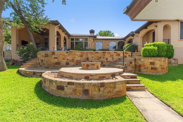 3612 Pack Saddle DR, Horseshoe Bay, TX 78657