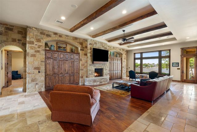3612 Pack Saddle DR, Horseshoe Bay, TX 78657