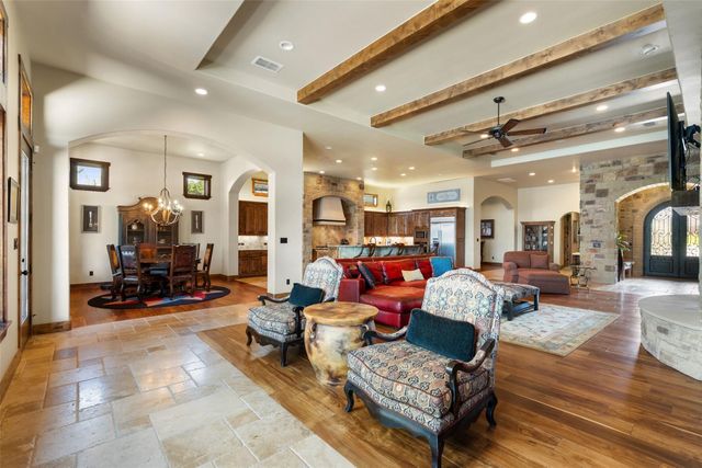 3612 Pack Saddle DR, Horseshoe Bay, TX 78657