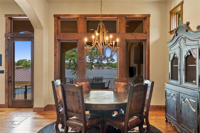 3612 Pack Saddle DR, Horseshoe Bay, TX 78657