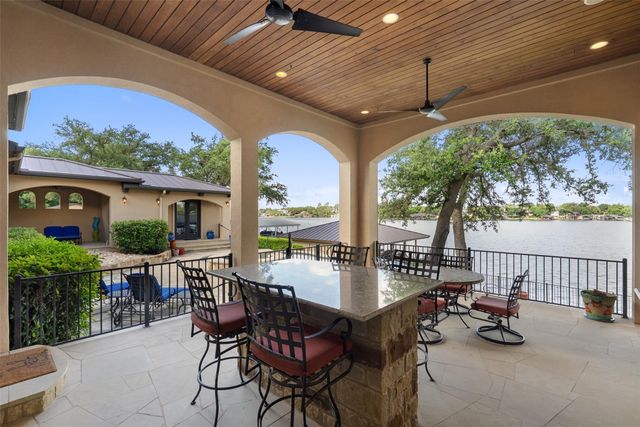 3612 Pack Saddle DR, Horseshoe Bay, TX 78657