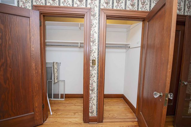 924 South Pickwick Avenue, Springfield, MO 65804