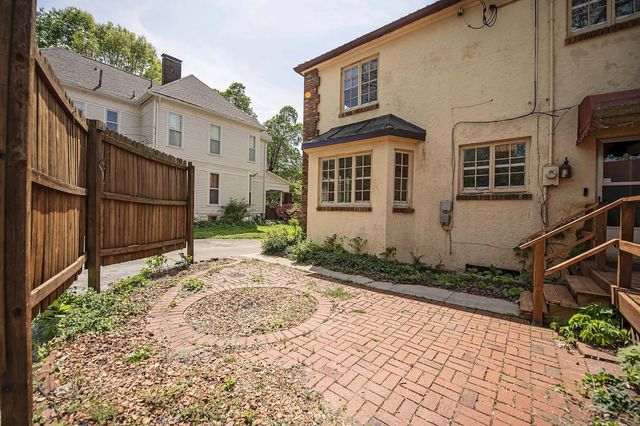 924 South Pickwick Avenue, Springfield, MO 65804