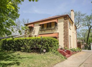 924 South Pickwick Avenue, Springfield, MO 65804