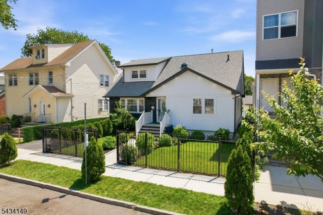 303 N 13Th St, Newark City, NJ 07107