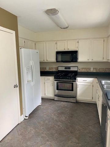 8407 Spring Valley DR, Austin, TX 78736