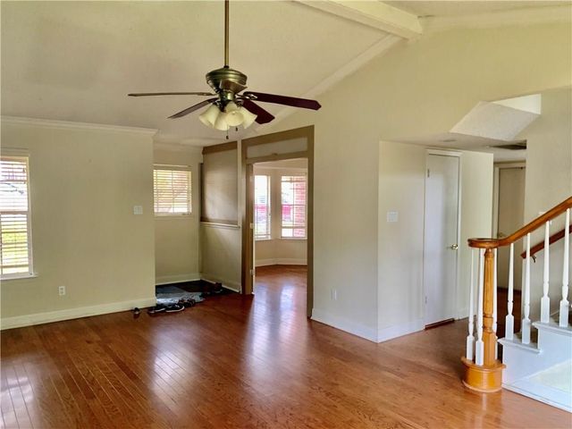 8407 Spring Valley DR, Austin, TX 78736