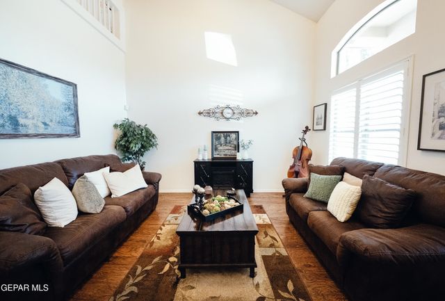 237 LAUREL SPRINGS Court, El Paso, TX 79932