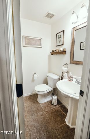 237 LAUREL SPRINGS Court, El Paso, TX 79932