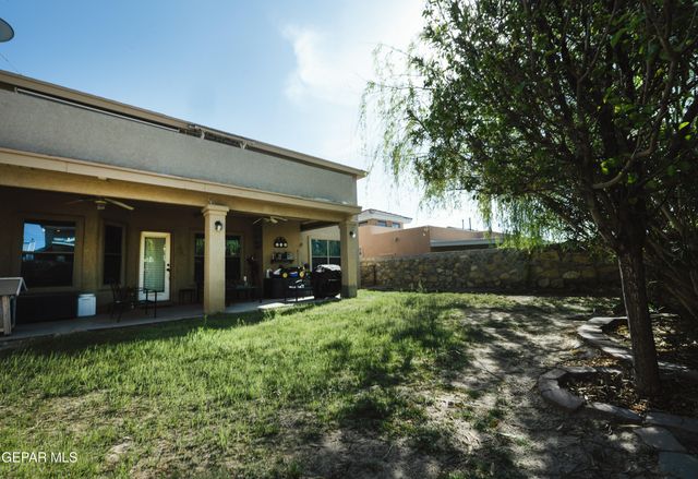 237 LAUREL SPRINGS Court, El Paso, TX 79932