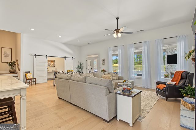 40 Tattersall Way, Senoia, GA 30276