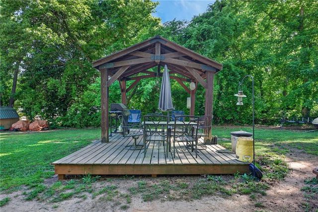 3680 Briar Drive, Lithia Springs, GA 30122