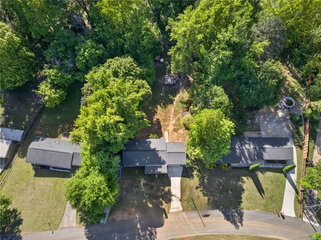 3680 Briar Drive, Lithia Springs, GA 30122