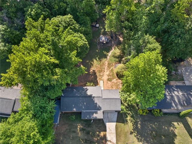 3680 Briar Drive, Lithia Springs, GA 30122