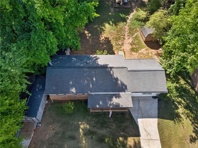 3680 Briar Drive, Lithia Springs, GA 30122