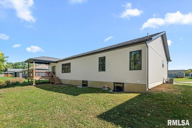 47 Durbin Terrace, Chatham, IL 62629