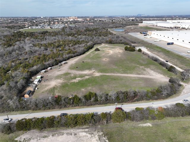 1400 Bolton Boone Drive, Desoto, TX 75115