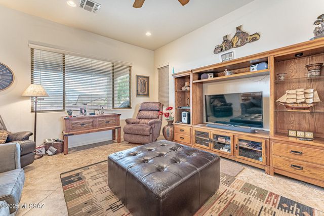 5937 S Scarlet Sky Place, Green Valley, AZ 85622