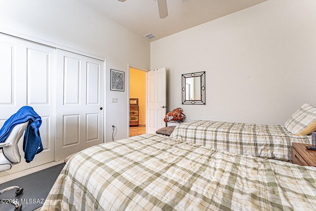 5937 S Scarlet Sky Place, Green Valley, AZ 85622