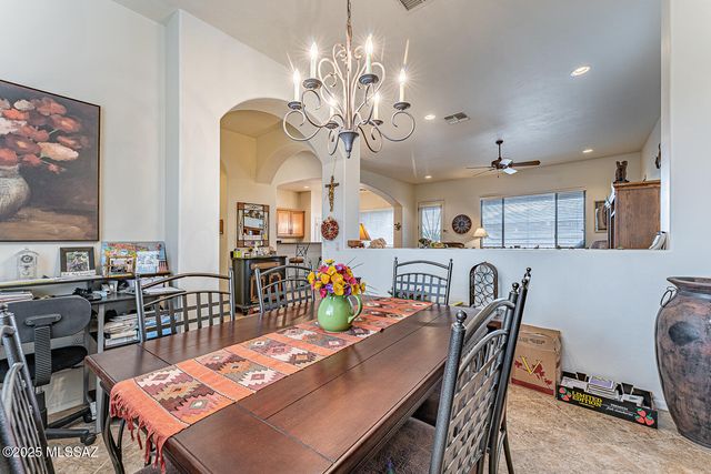 5937 S Scarlet Sky Place, Green Valley, AZ 85622