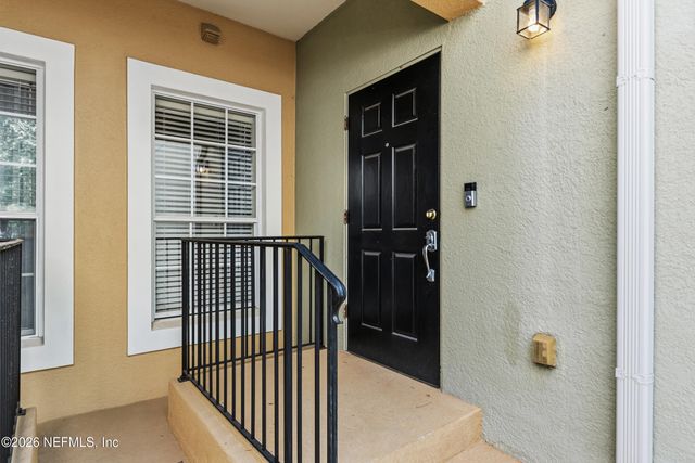 6609 JEFFERSON GARDEN Court 16-E, Jacksonville, FL 32258