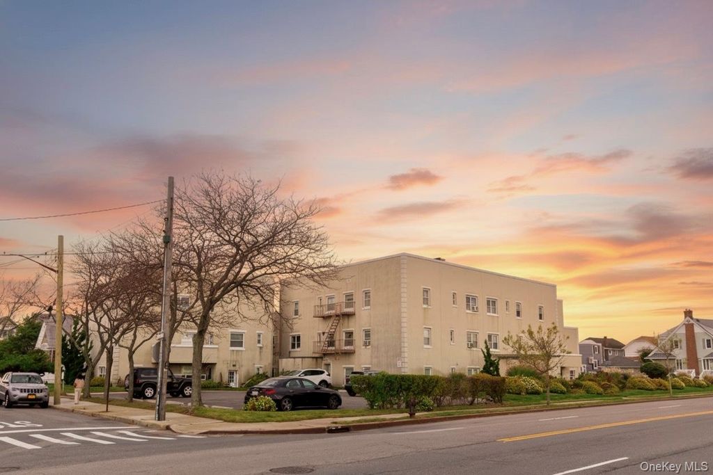 525 Beach 138th Street A2, Belle Harbor, NY 11694