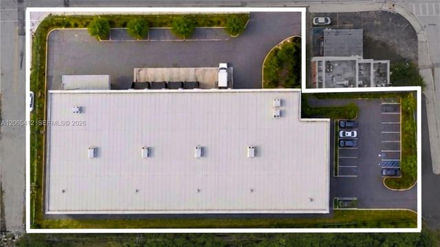 2230 NW 76th St, Miami, FL 33147