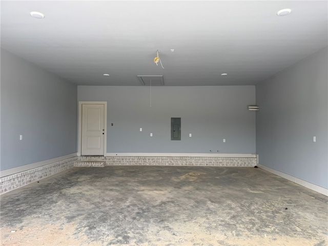 1305 Elk Horn Drive, Russellville, AR 72802