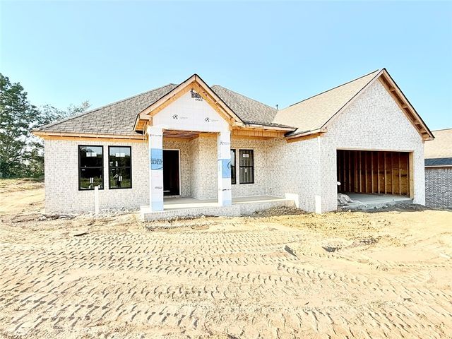 1305 Elk Horn Drive, Russellville, AR 72802