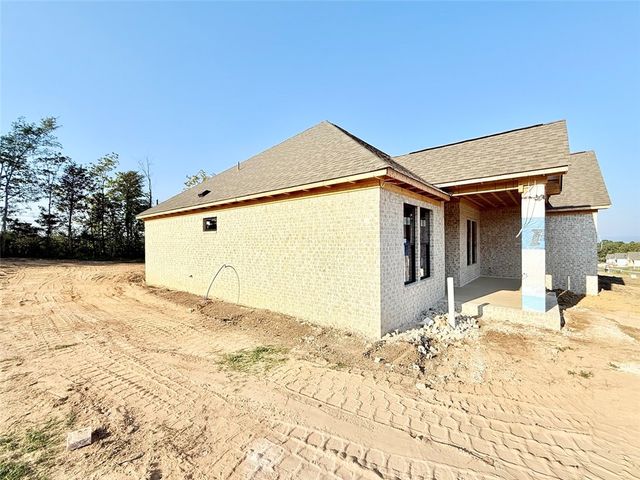 1305 Elk Horn Drive, Russellville, AR 72802