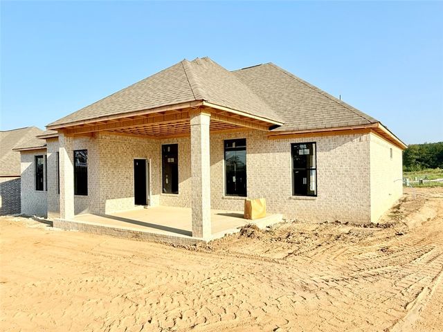 1305 Elk Horn Drive, Russellville, AR 72802